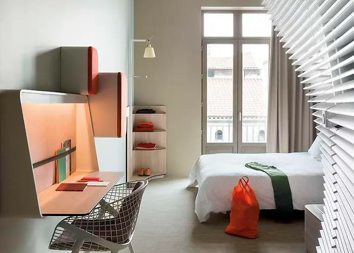 Okko Centre Hotel