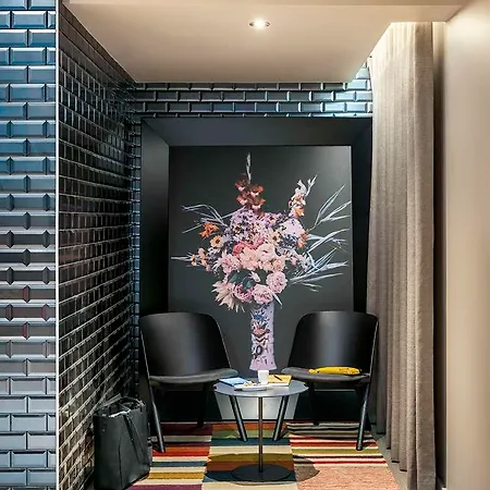 Okko Centre Hotel